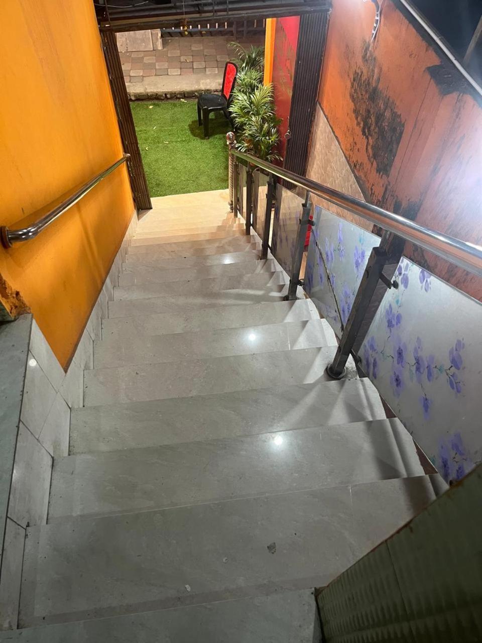 Lodge Babul Calcutta  Esterno foto